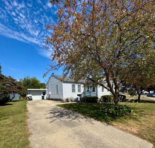 230 Floral Avenue 230 Floral Avenue, Troy, OH 45373