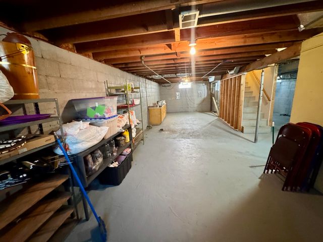 230 Floral Avenue 230 Floral Avenue, Troy, OH 45373