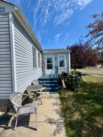 230 Floral Avenue 230 Floral Avenue, Troy, OH 45373