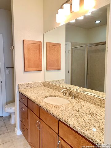 7342 Oak Manor Dr Apt 7106, San Antonio, TX 78229