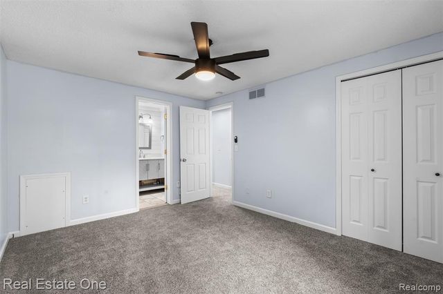 718 Miller Road, Lake Orion, MI 48362