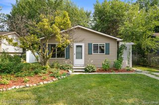 718 Miller Road, Lake Orion, MI 48362
