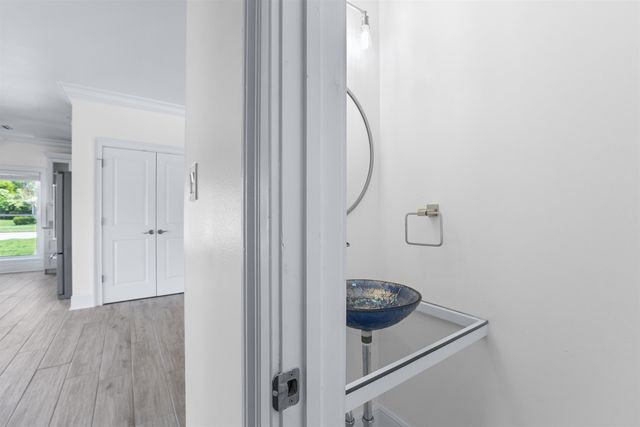 332 Tulip Dr, Houma, LA 70360