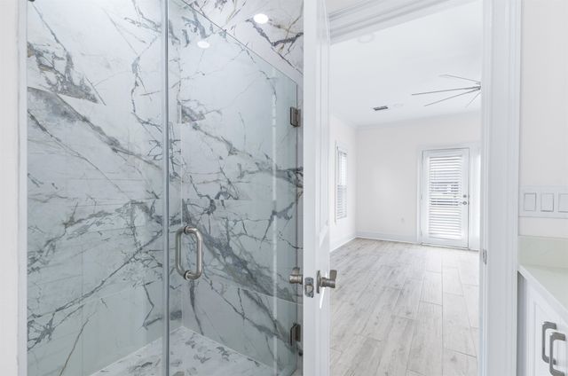 332 Tulip Dr, Houma, LA 70360