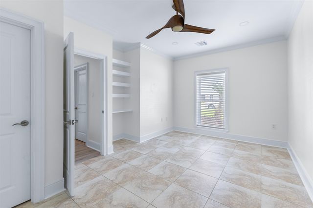 332 Tulip Dr, Houma, LA 70360