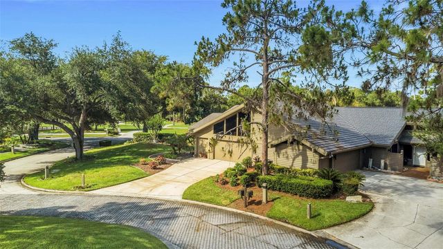 5331 SAND CRANE COURT, Wesley Chapel, FL 33543