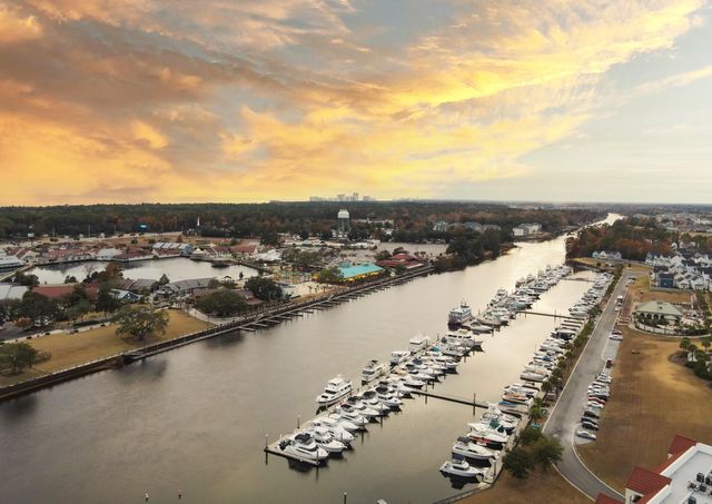 5751 Oyster Catcher Dr Unit 323, North Myrtle Beach, SC 29582