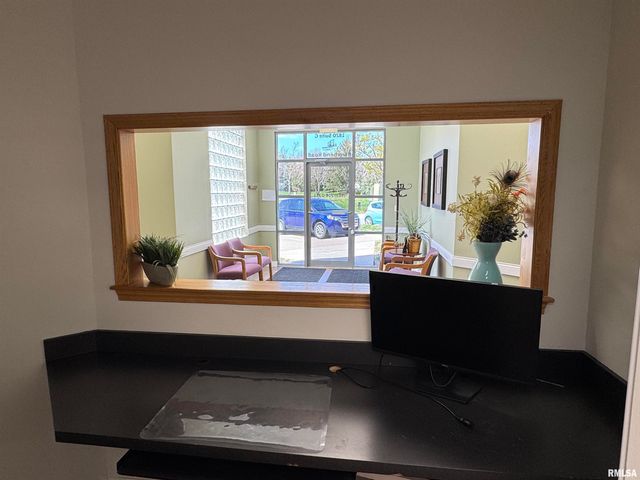 1820 E 54TH Street # 12, Davenport, IA 52807