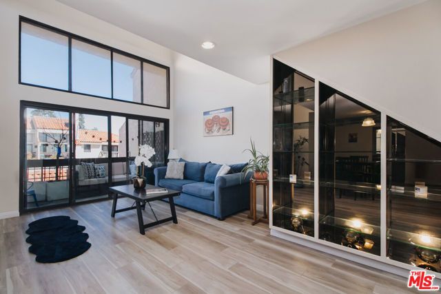 8180 Manitoba Street 354, Playa Del Rey (los Angeles), CA 90293