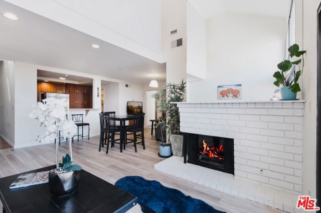 8180 Manitoba Street 354, Playa Del Rey (los Angeles), CA 90293