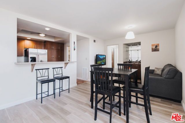 8180 Manitoba Street 354, Playa Del Rey (los Angeles), CA 90293