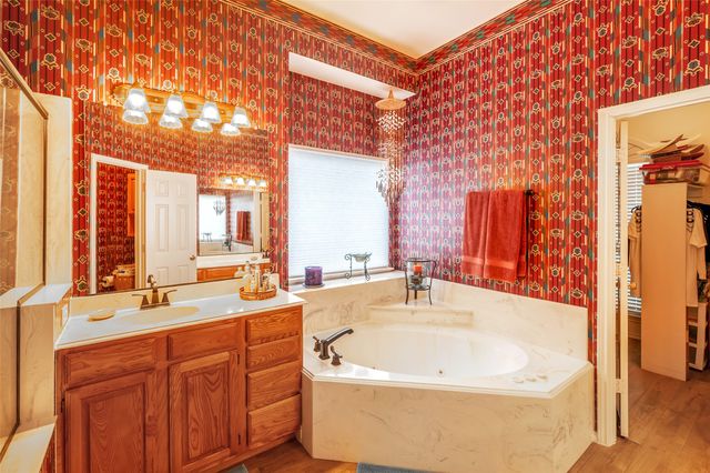 7517 Silver Lake Drive, Rowlett, TX 75089