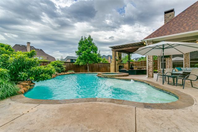 2623 Dame Brisen Drive, Lewisville, TX 75056