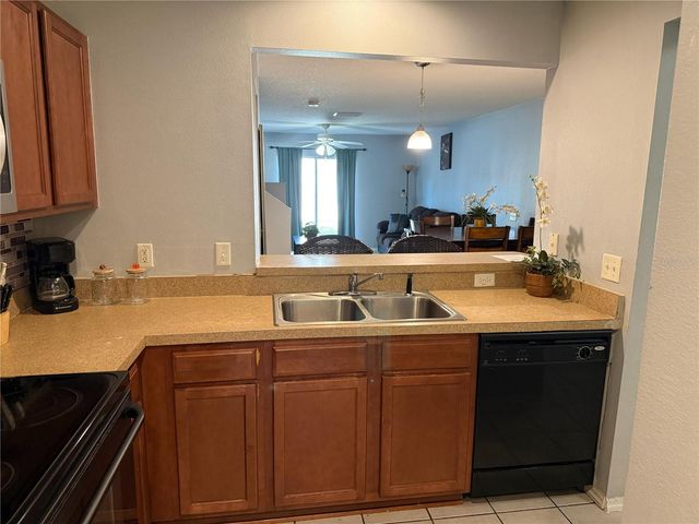 5079 DOMINICA DRIVE, Kissimmee, FL 34746