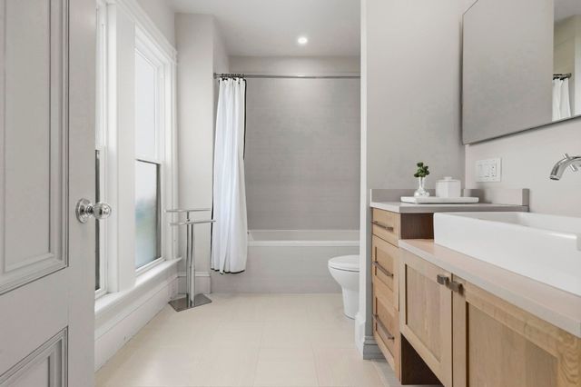 201 Savin Hill Ave 2, Boston, MA 02125