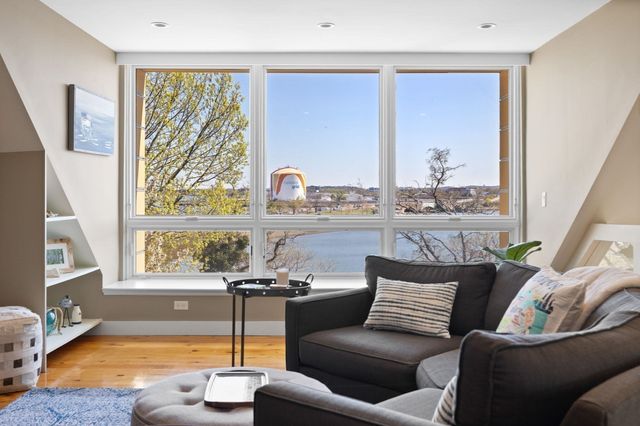 201 Savin Hill Ave 2, Boston, MA 02125