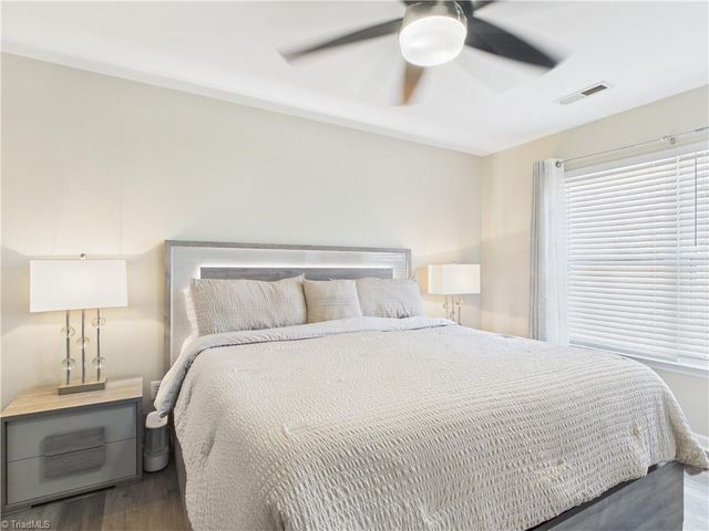 107 Farriers Lane, Jamestown, NC 27282