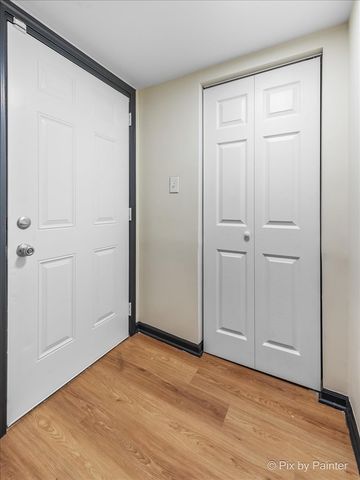 8525 S Saginaw Avenue, Chicago, IL 60617