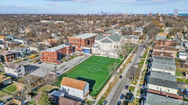 8525 S Saginaw Avenue, Chicago, IL 60617