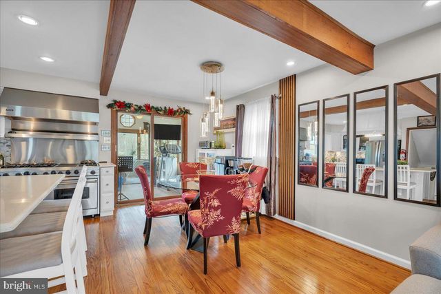 1237 OAKWOOD RD, Haddonfield, NJ 08033