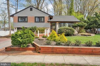 1237 OAKWOOD RD, Haddonfield, NJ 08033