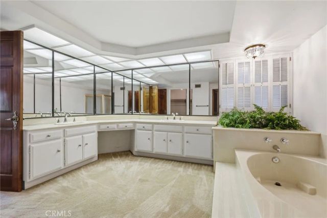 18400 Chatham, Porter Ranch, CA 91326