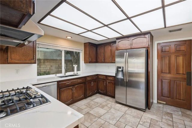 18400 Chatham, Porter Ranch, CA 91326