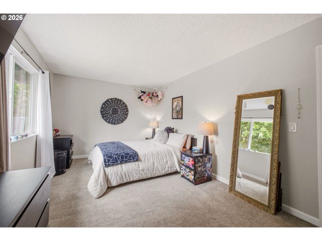 1458 Ne PAROPA Ct, Gresham, OR 97030