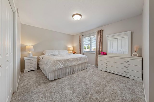 100 Park Place, Mankato, MN 56001