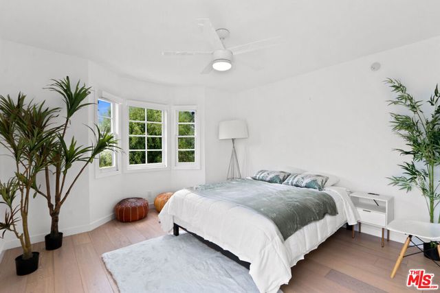 722 Kensington Road, Santa Monica, CA 90405