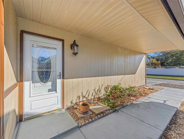 747 BROOK STREET, Largo, FL 33770