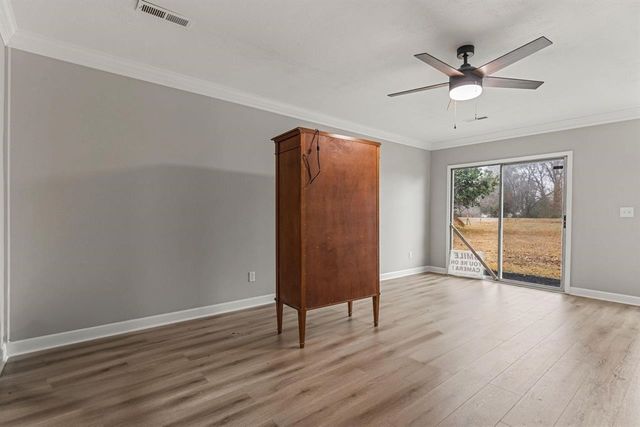 347 Oak Grove Road, Spartanburg, SC 29301