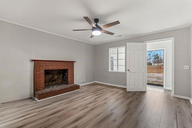 347 Oak Grove Road, Spartanburg, SC 29301