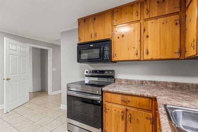 347 Oak Grove Road, Spartanburg, SC 29301