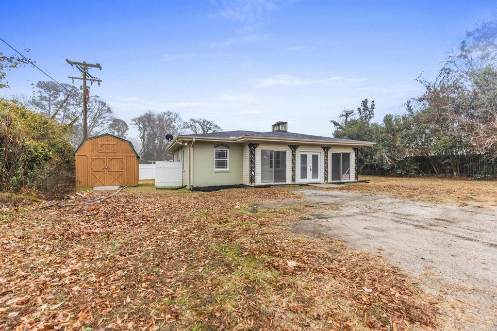 347 Oak Grove Road, Spartanburg, SC 29301