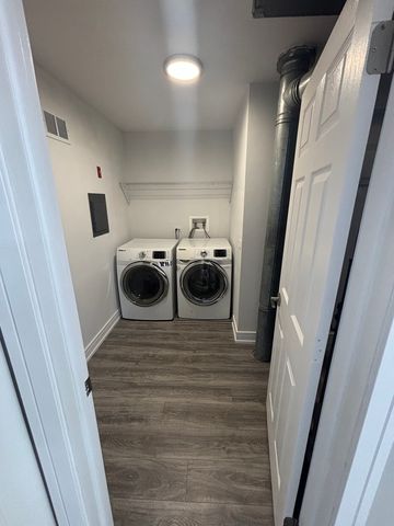 282 Pembridge Lane A2, Schaumburg, IL 60193