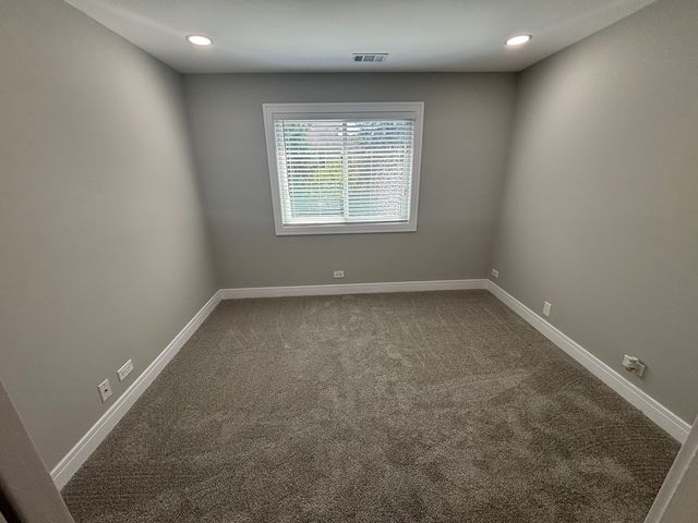 282 Pembridge Lane A2, Schaumburg, IL 60193