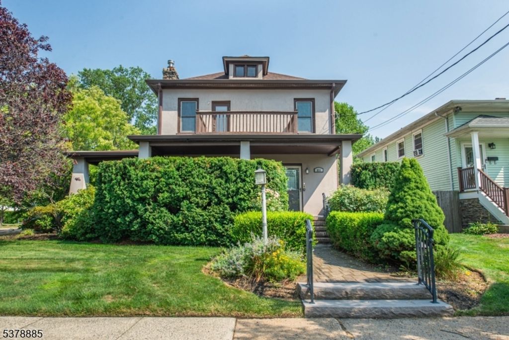 855 Pierpont St, Rahway City, NJ 07065