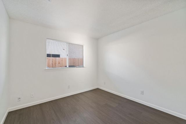 9342 N Archie Avenue, Fresno, CA 93720