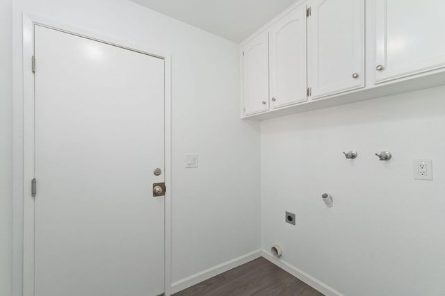 9342 N Archie Avenue, Fresno, CA 93720