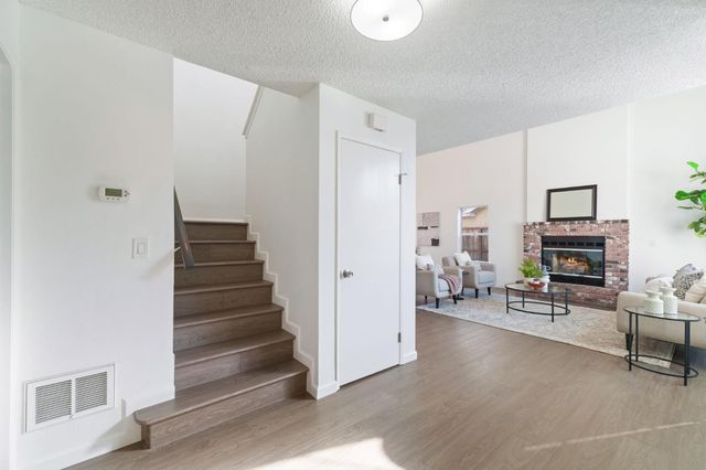 9342 N Archie Avenue, Fresno, CA 93720