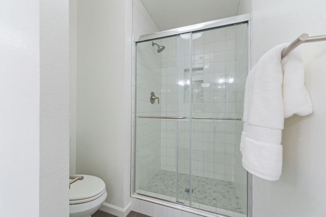 9342 N Archie Avenue, Fresno, CA 93720