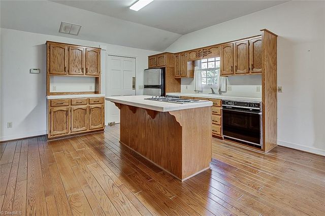 729 Fesmire Street, Asheboro, NC 27205