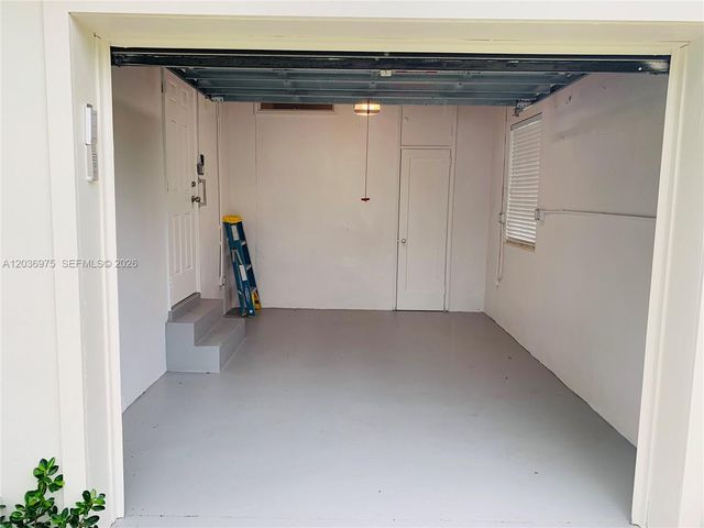 1244 S Alhambra Cir 1244, Coral Gables, FL 33146