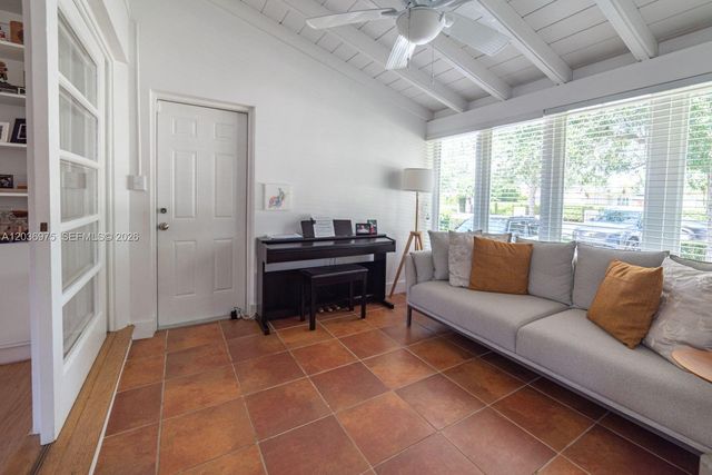 1244 S Alhambra Cir 1244, Coral Gables, FL 33146