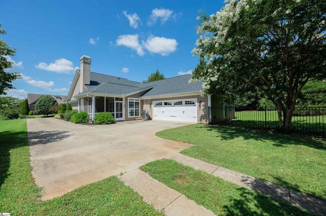 1 Laurel Grove Drive, Simpsonville, SC 29681