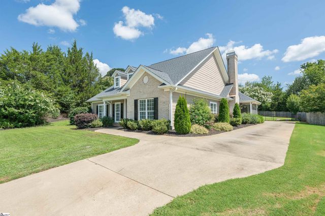 1 Laurel Grove Drive, Simpsonville, SC 29681