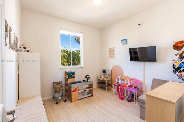 12478 SW 123rd St, Miami, FL 33186