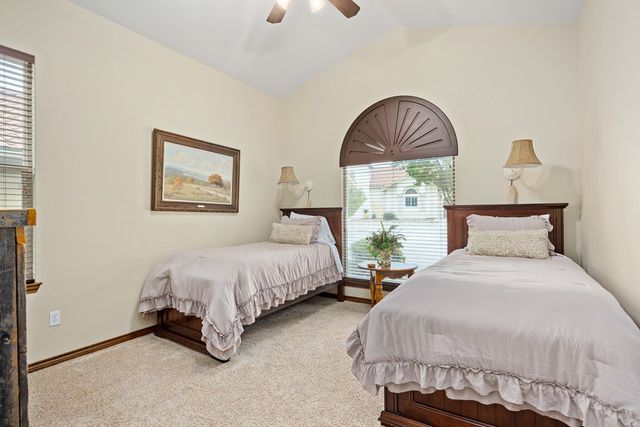 3801-16 E Club House Rd, Kerrville, TX 78028