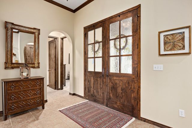 3801-16 E Club House Rd, Kerrville, TX 78028